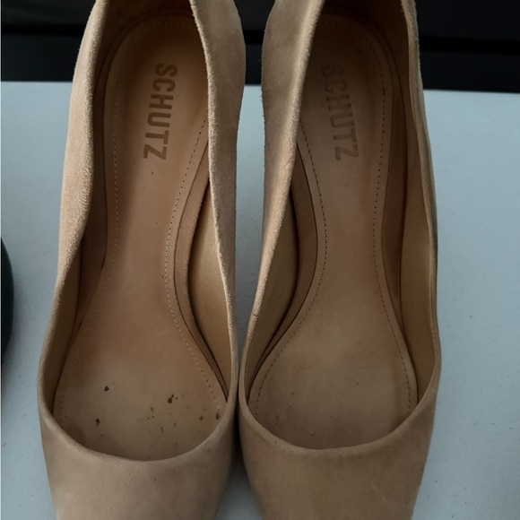 kate spade Black and Cream Pointed-Toe Pumps - Picture 10 of 11